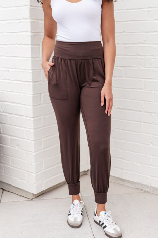 Always Accelerating Joggers in Espresso - Southern Divas Boutique