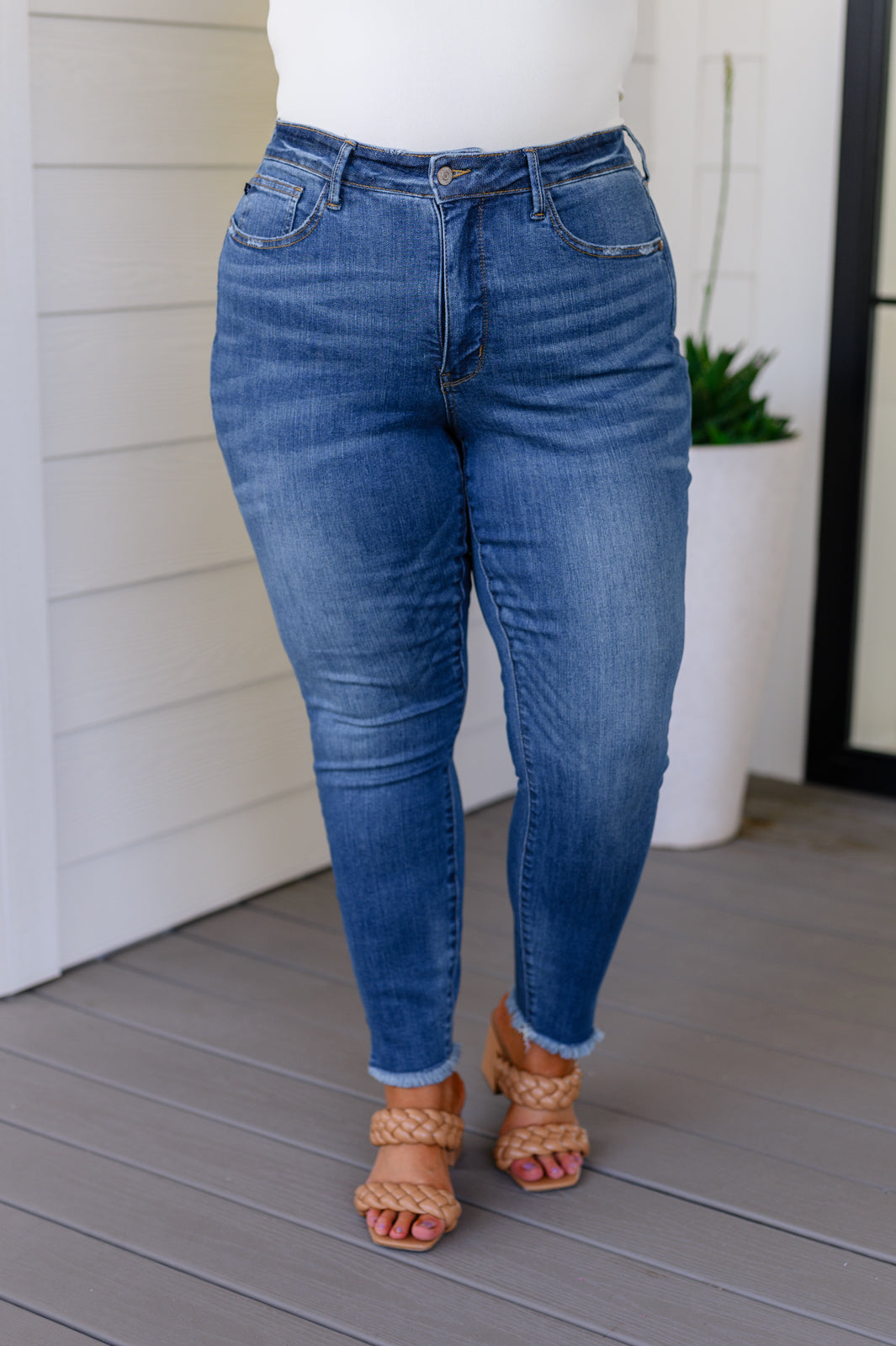 Amy High Rise Skinny Jeans - Southern Divas Boutique