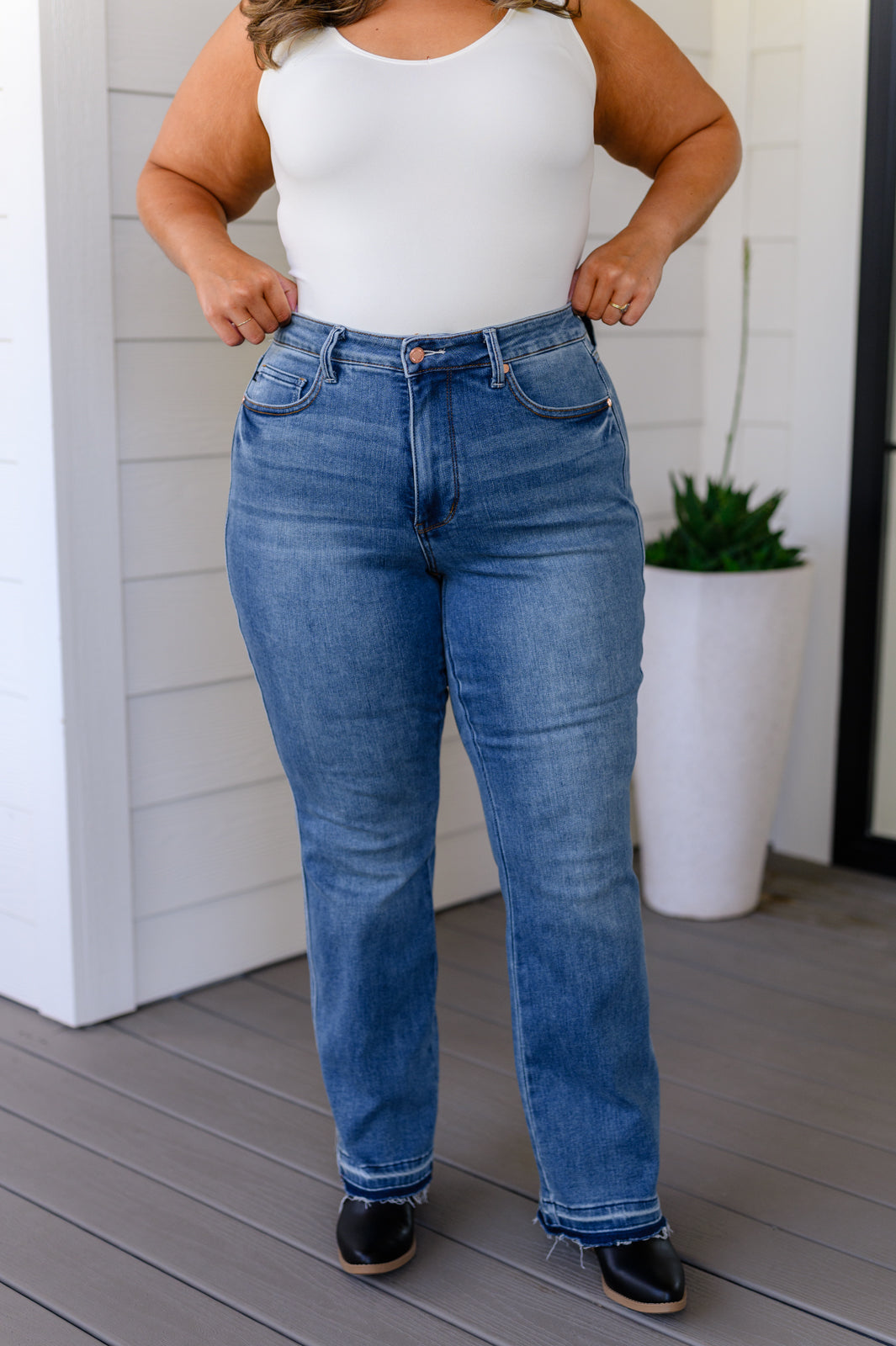 Beatrice High Rise Bootcut Jeans - Southern Divas Boutique
