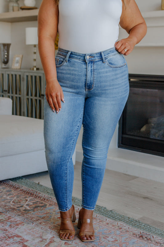 Catherine Mid Rise Vintage Skinny Jeans - Southern Divas Boutique