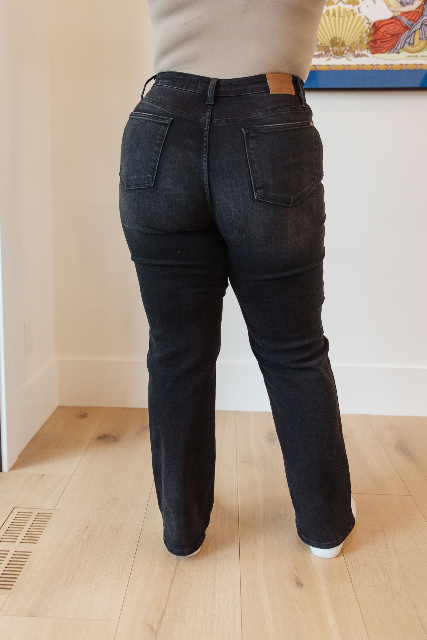 Eleanor High Rise Classic Straight Jeans in Washed Black - Southern Divas Boutique