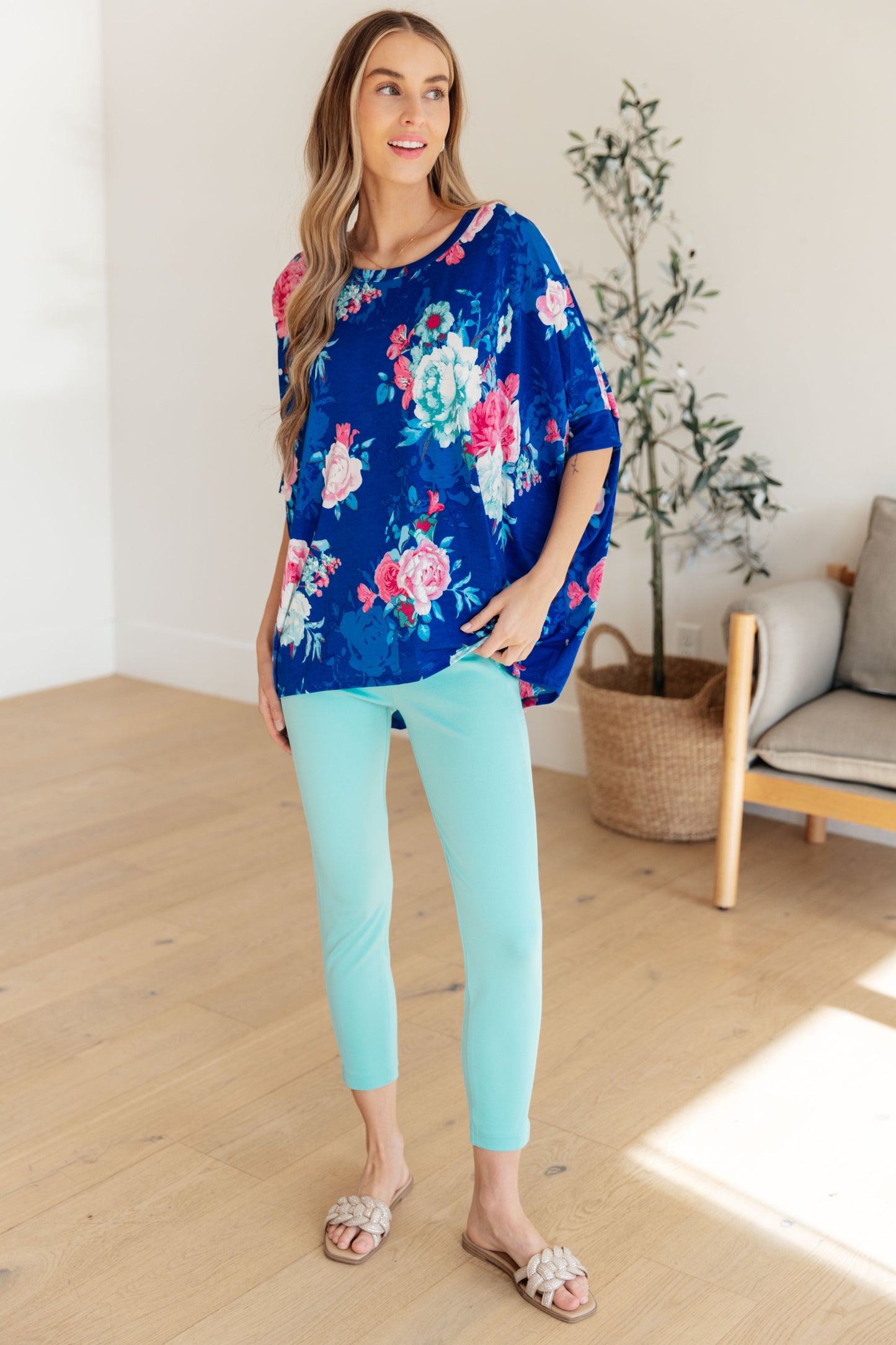 Essential Blouse in Royal and Pink Floral - Southern Divas Boutique