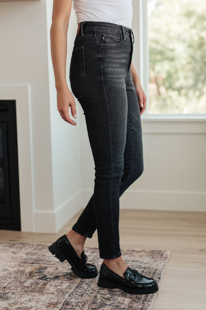 Octavia High Rise Control Top Skinny Jeans in Washed Black - Southern Divas Boutique