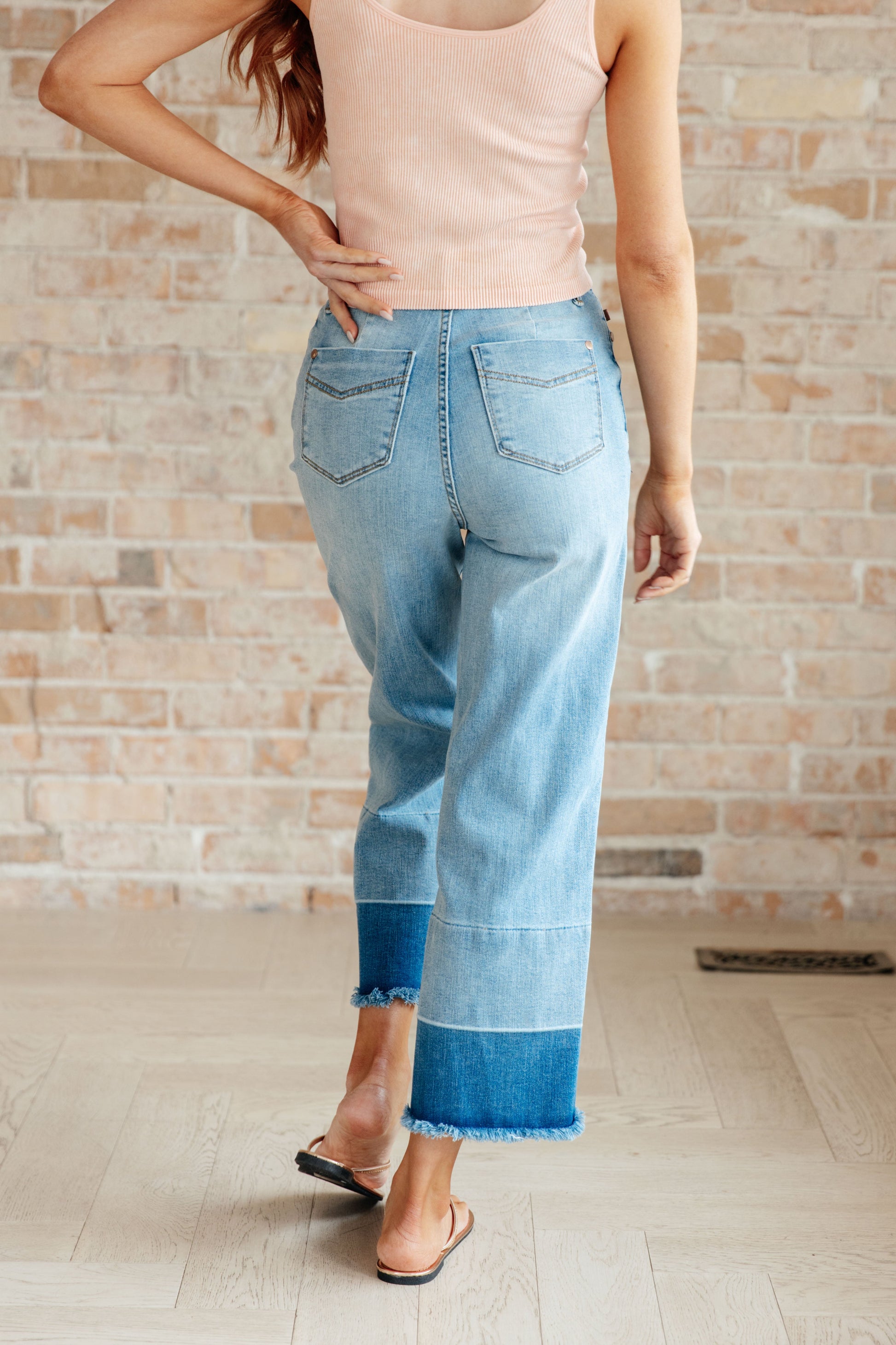 Olivia High Rise Wide Leg Crop Jeans in Medium Wash - Southern Divas Boutique
