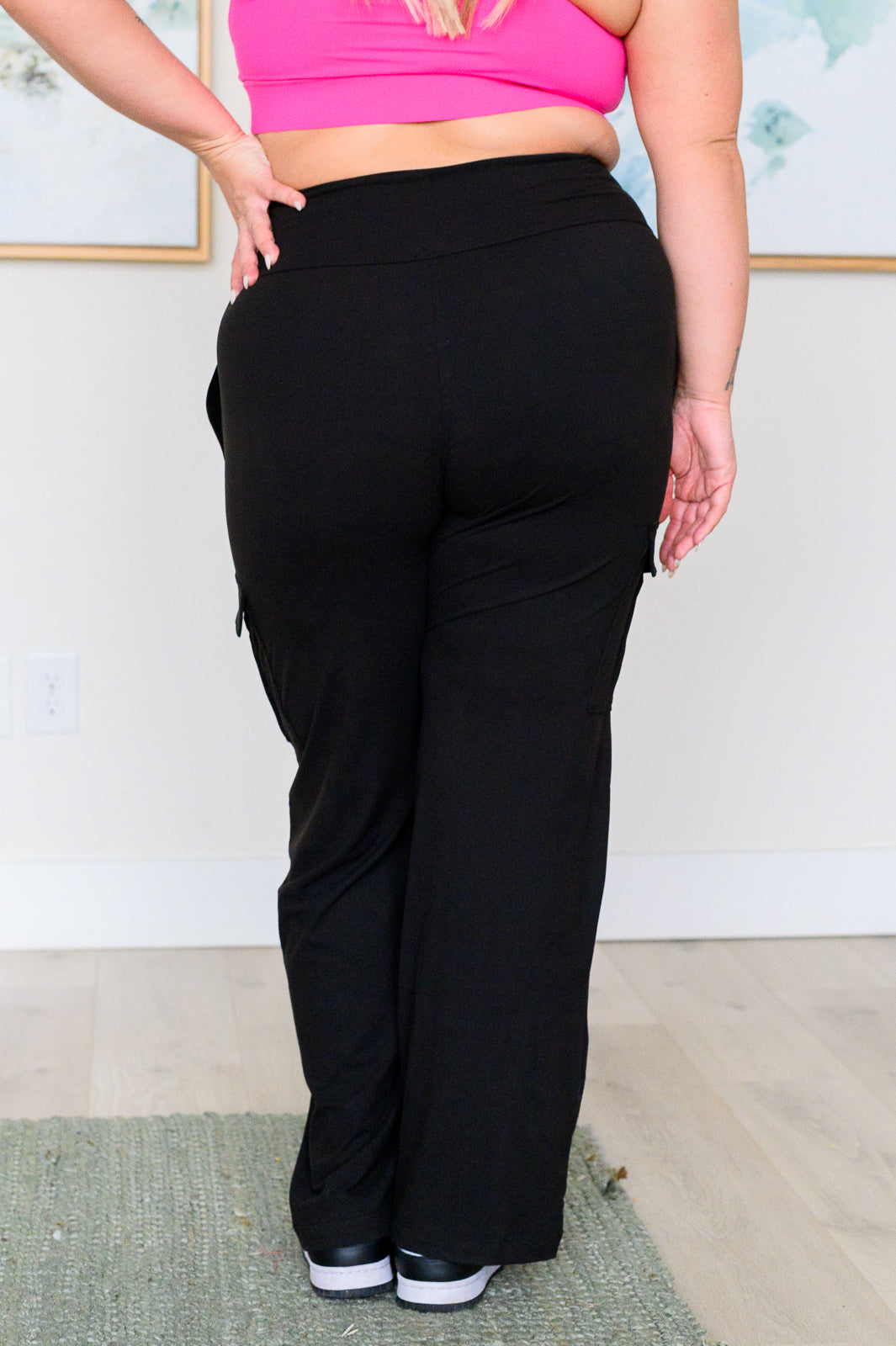 Race to Relax Cargo Pants in Black - Southern Divas Boutique