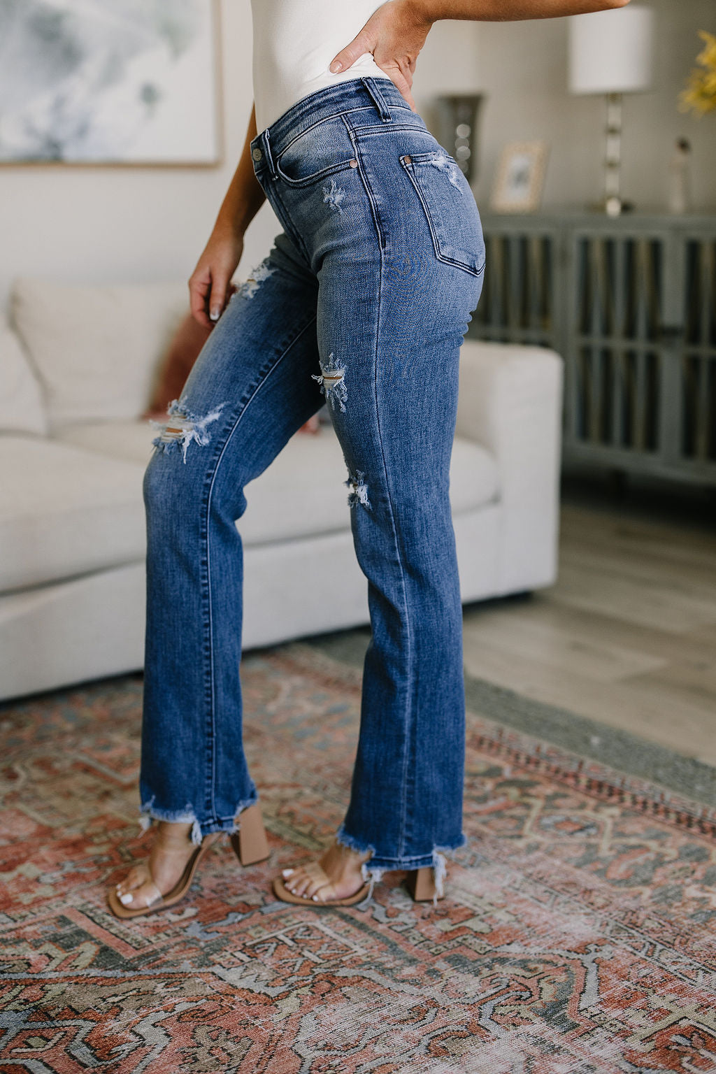 O'Hara Destroyed Straight Jeans - Southern Divas Boutique