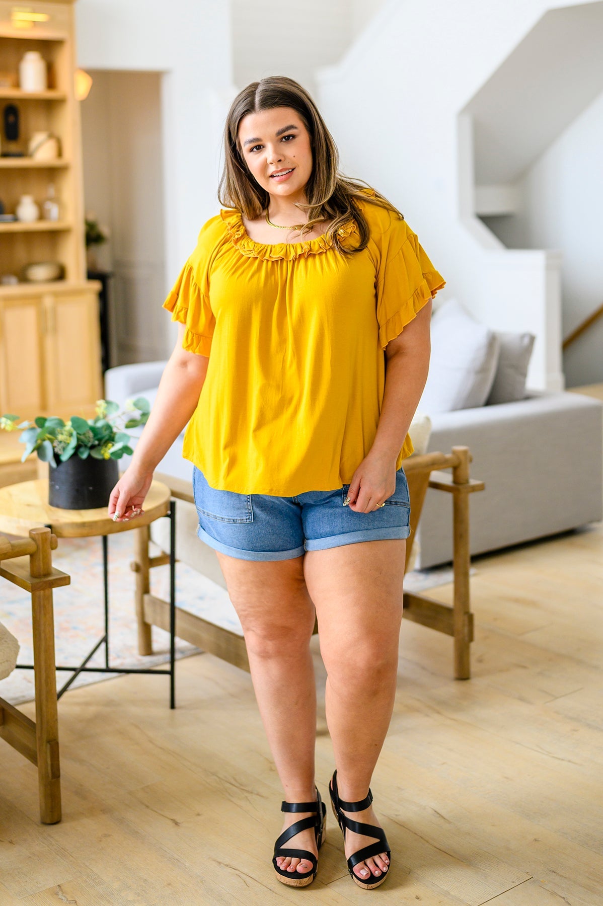 Capture The Moment Top In Yellow - Southern Divas Boutique