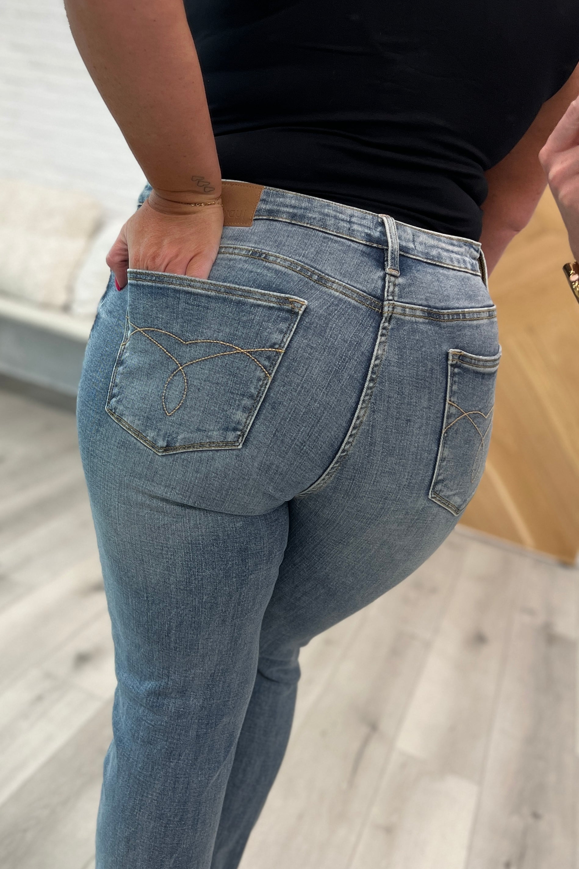 Elodie Mid Rise Distressed Boyfriend Jeans - Southern Divas Boutique