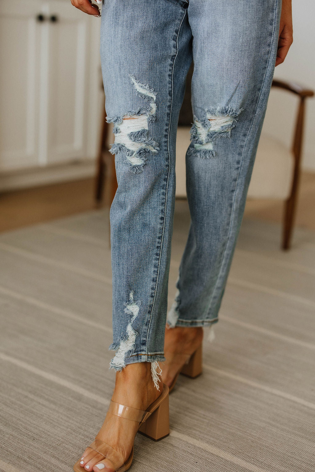 Josie Mid Rise Button Fly Boyfriend Jeans - Southern Divas Boutique