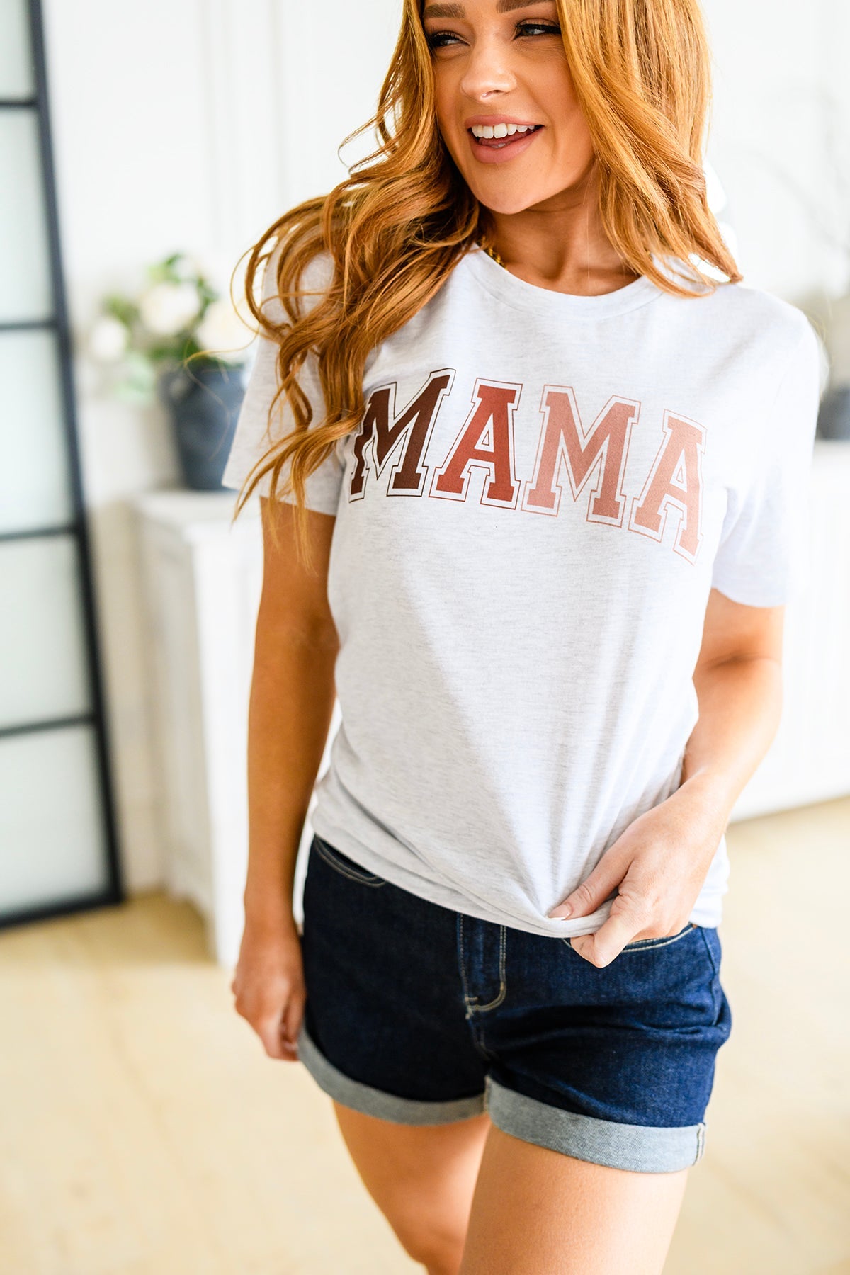 Mama Graphic Tee - Southern Divas Boutique