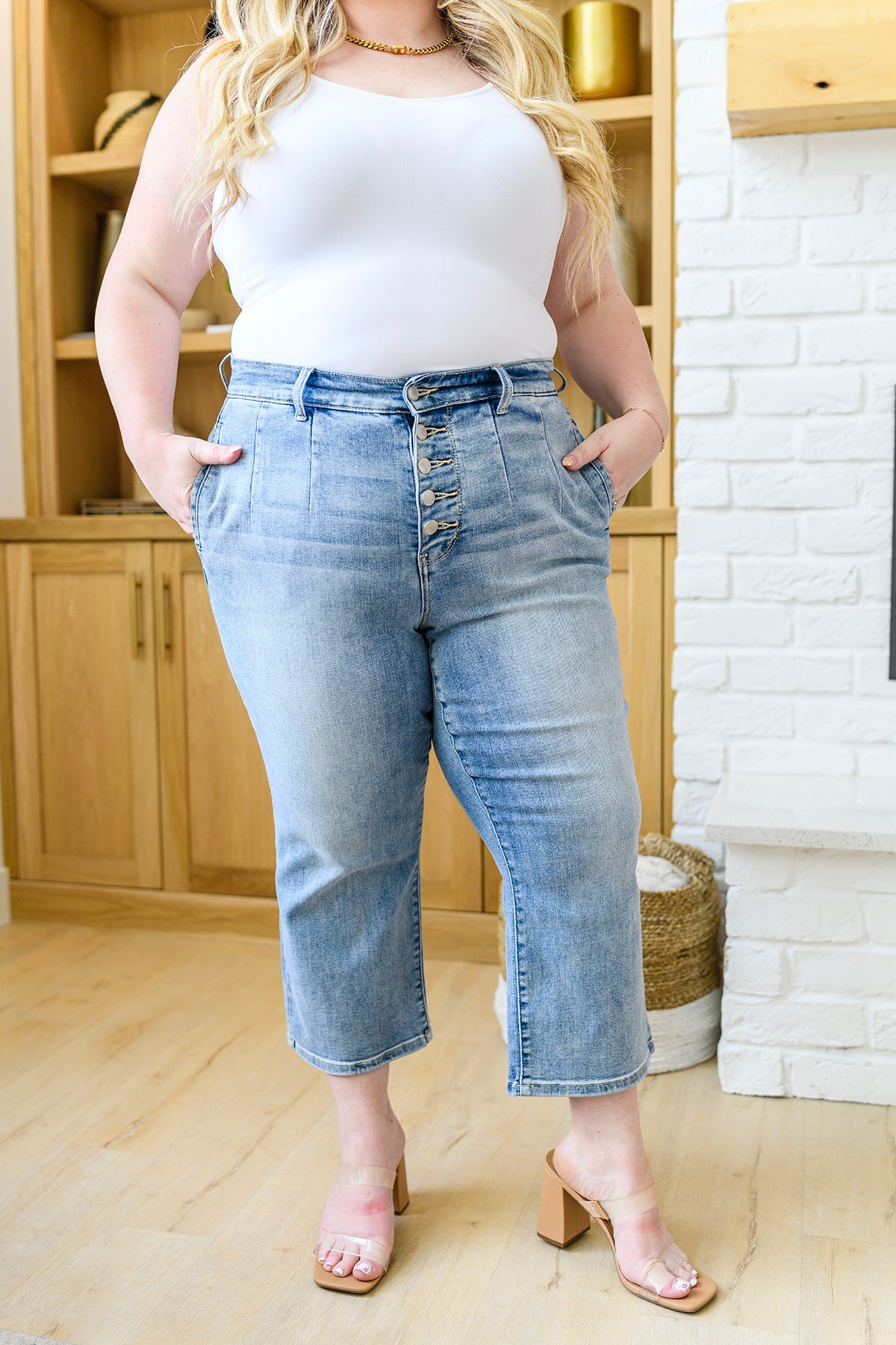 Mandy High Rise Vintage Wide Leg Crop Jeans - Southern Divas Boutique