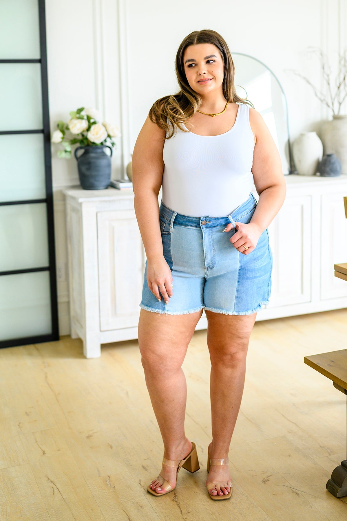 Jerry Two-Toned Shorts - Southern Divas Boutique